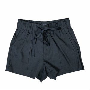 Aritzia Babaton Black High Rise Linen Shorts
